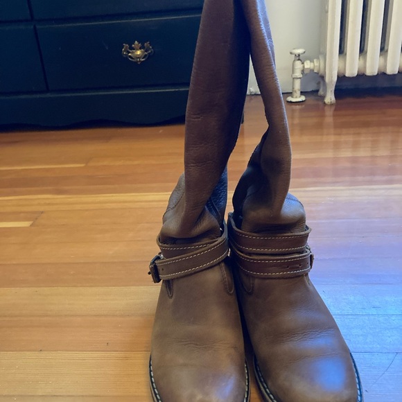 Roots “Tribal” boot - Picture 2 of 2